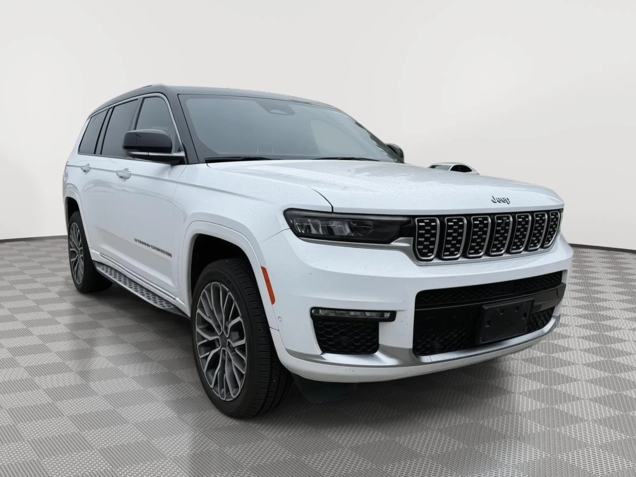 2022 Jeep Grand Cherokee L Summit Reserve 4x4's photo