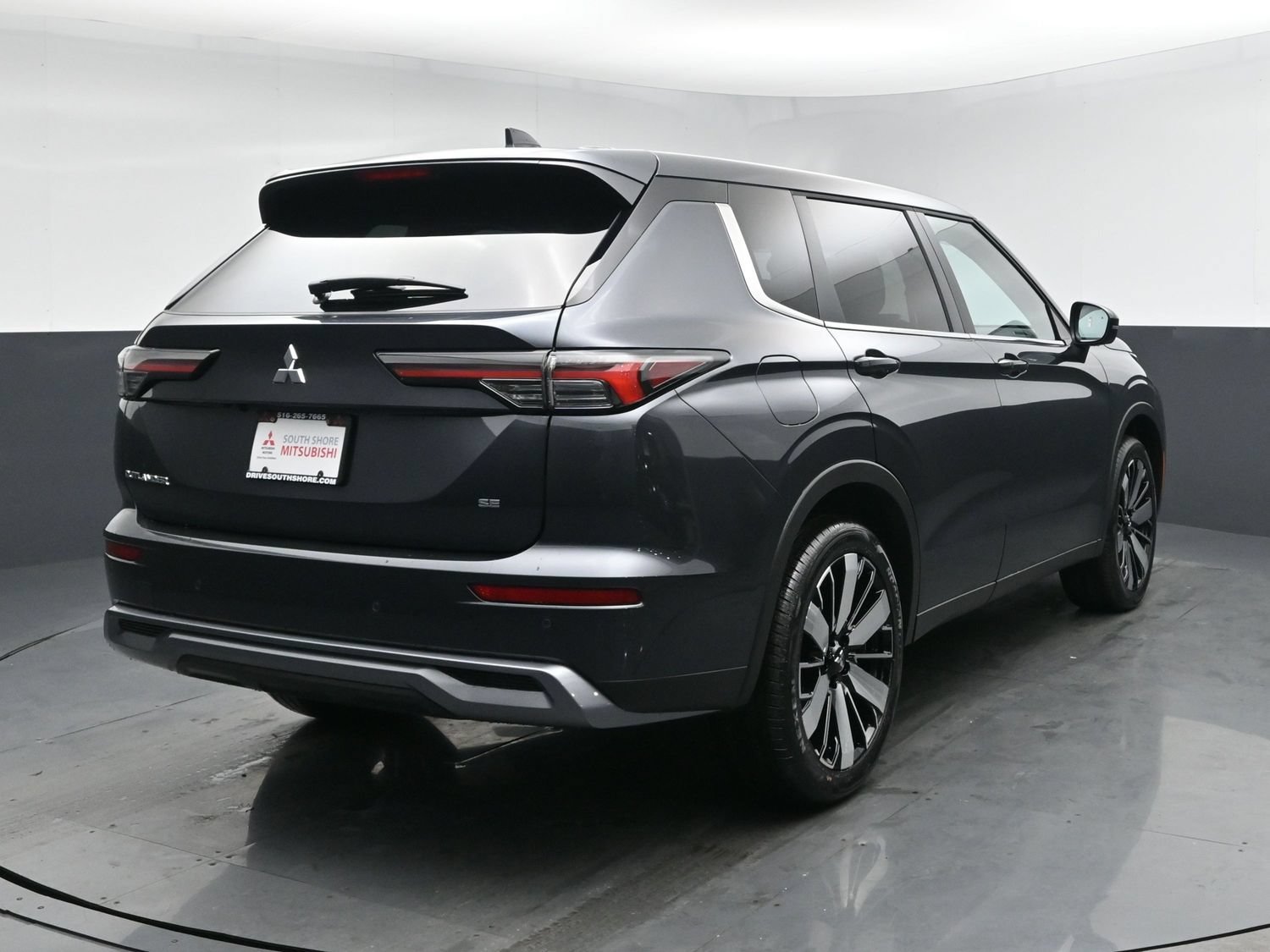 New 2026 Graphite Gray Mitsubishi SE 1.5T 2WD image 23