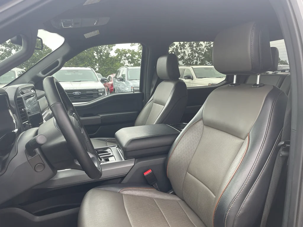 Used 2024 Carbonized Gray Metallic Ford LARIAT image 10