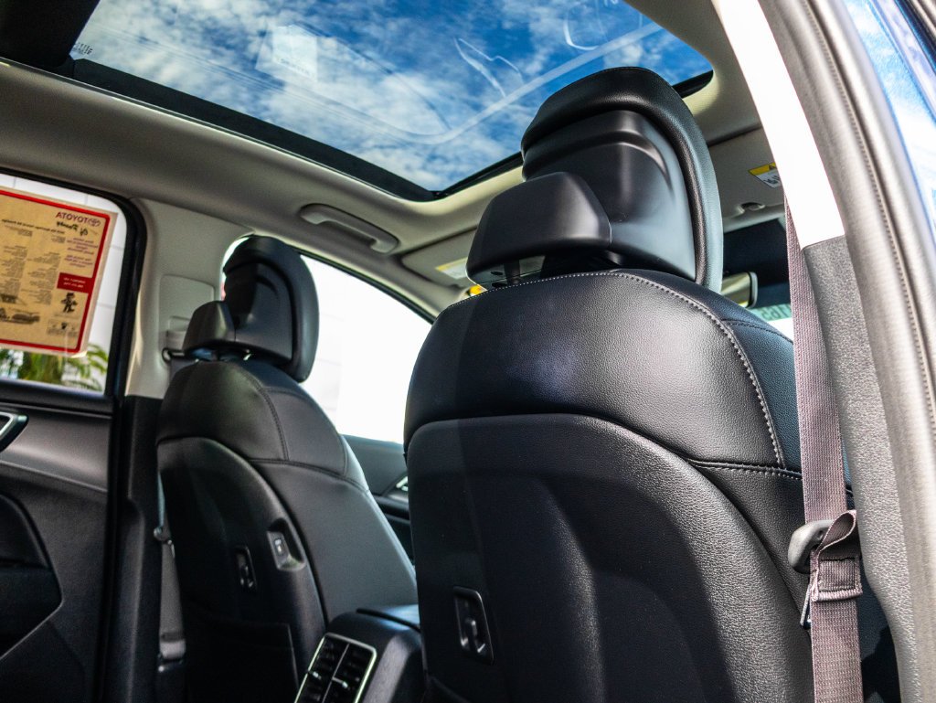 Used 2025 Blue Kia SX-Prestige image 21