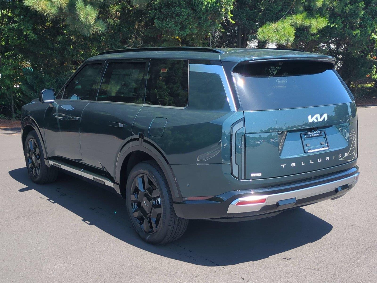 New 2027 Black Jade Green Kia SX-Prestige image 3