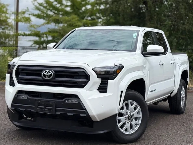 2025 Toyota Tacoma SR5