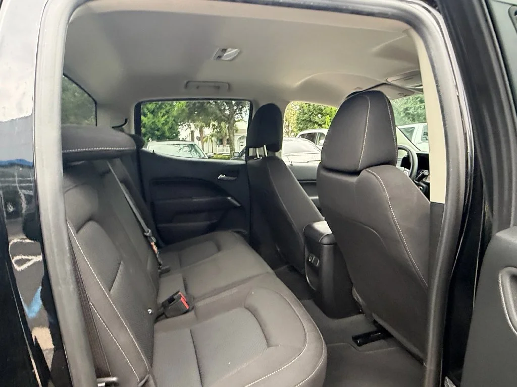 Used 2022 Black Chevrolet LT image 17