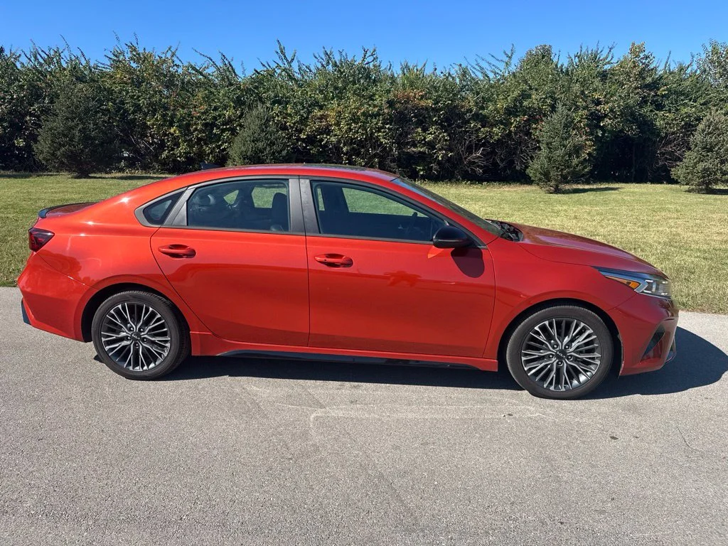 Used 2023 Fire Kia GT-Line image 8