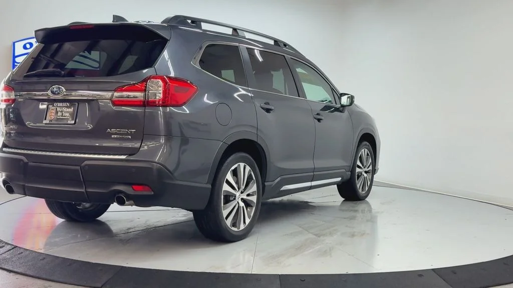 Used 2021 Gray Metallic Subaru Limited image 5