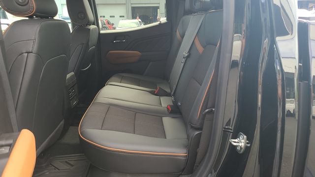 New 2026 Onyx Black GMC AT4 image 21