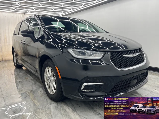 2023 Chrysler Pacifica Touring L FWD