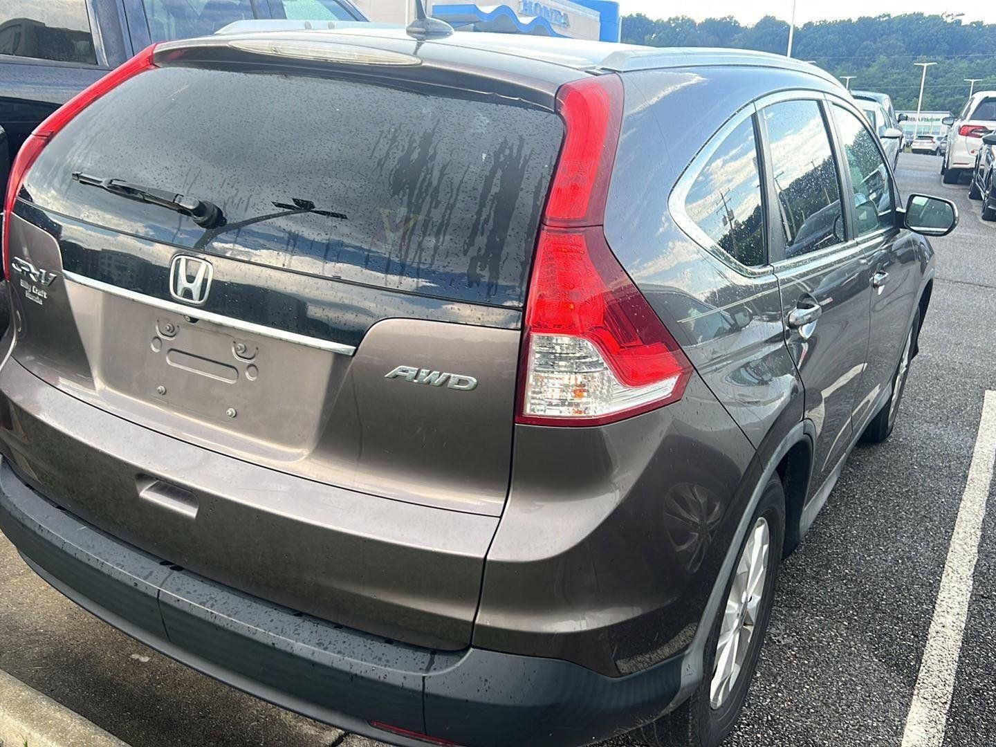 Used 2014  Honda EX-L image 4