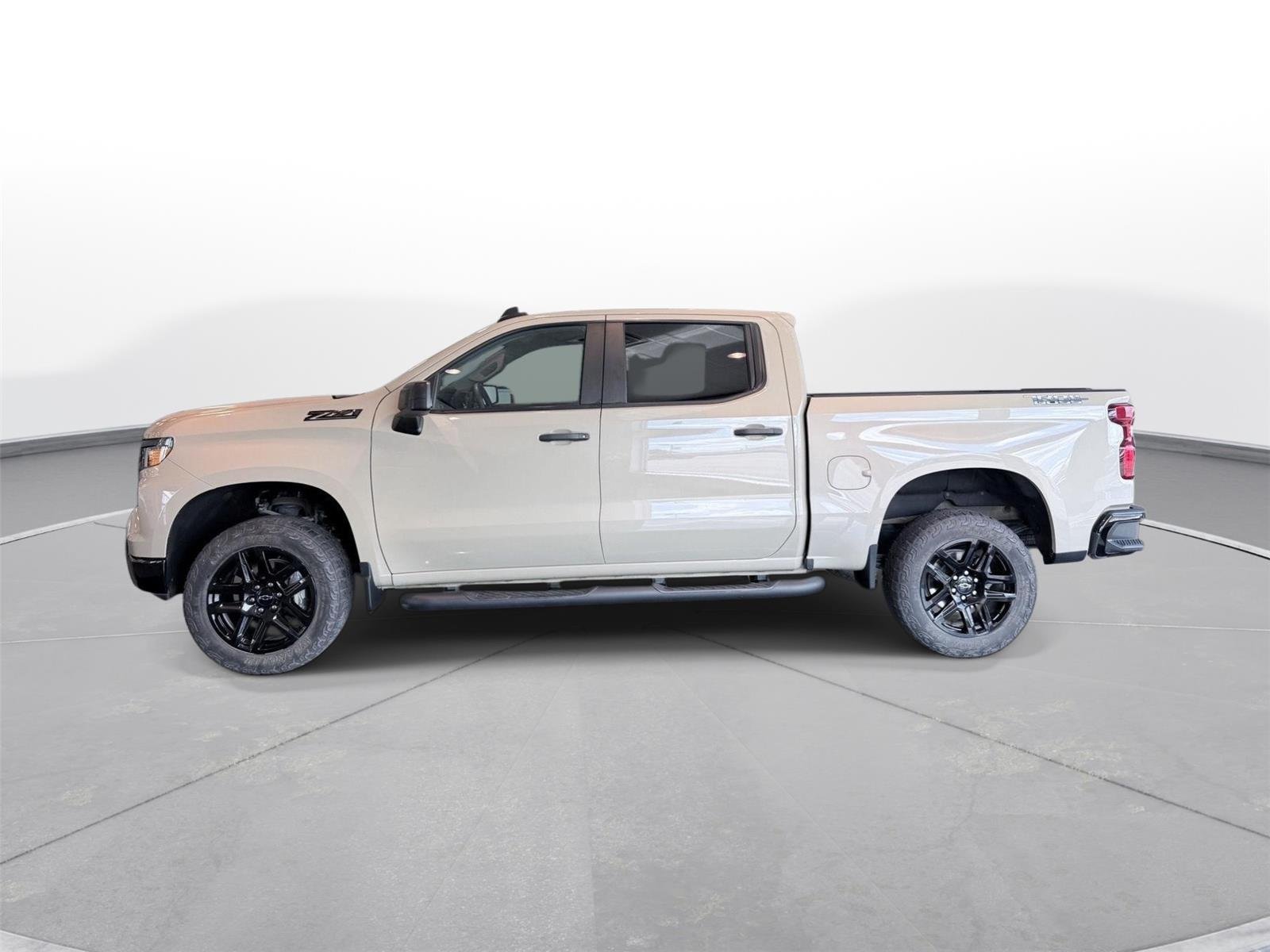 Used 2023 Sand Dune Metallic Chevrolet Custom Trail Boss image 20