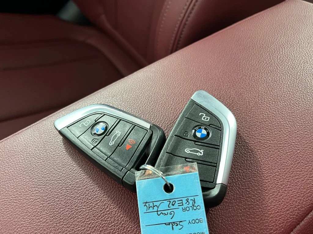 Used 2024 Gray BMW M340i image 28