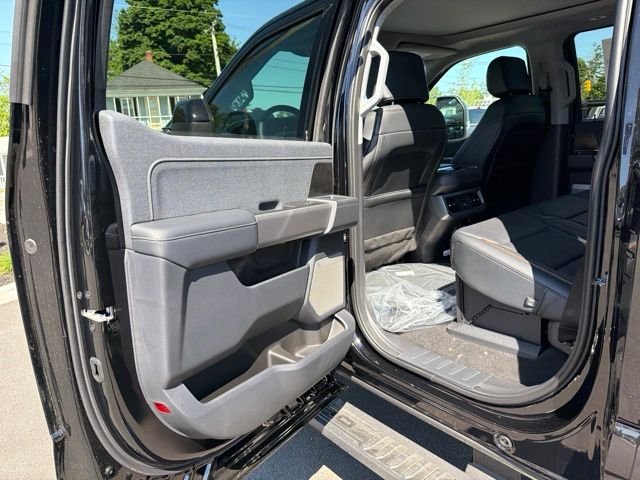 New 2026 Agate Black Metallic Ford F-350® Lariat® image 12