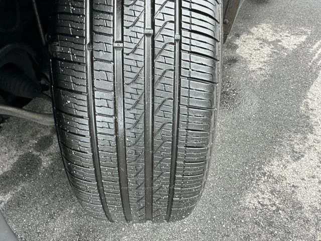 Used 2023 Black BMW xDrive30i image 11