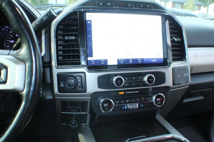 Used 2022 Red Ford LARIAT image 10
