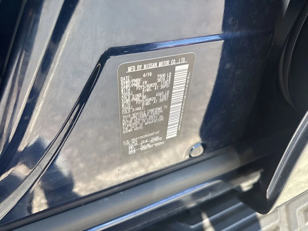 Used 2019 Blue Nissan SL image 42