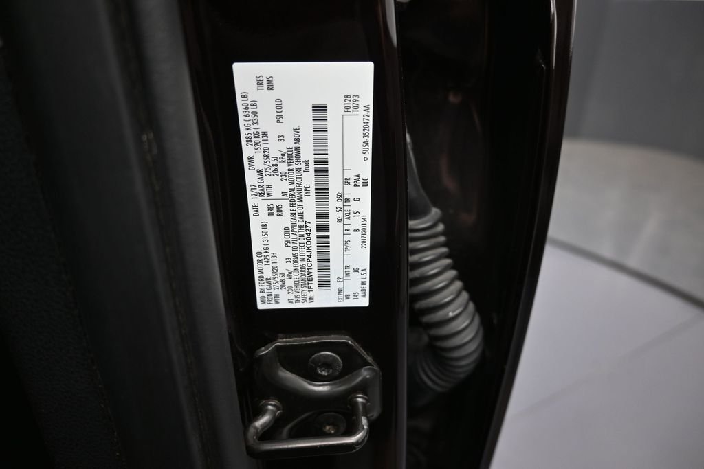 Used 2018 Red Ford XL image 19