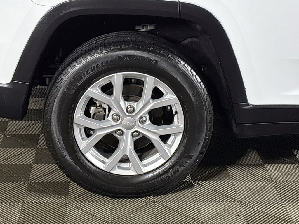 Certified Used 2023 White Jeep Limited image 25