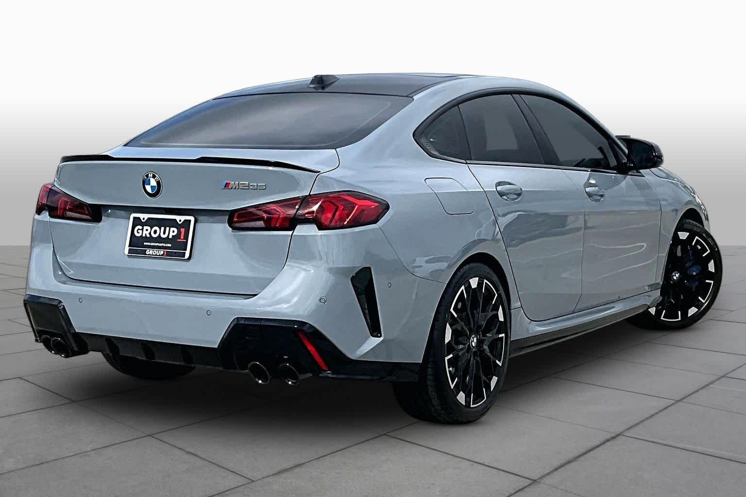 2025 BMW 2 Series M235 - Photo 24