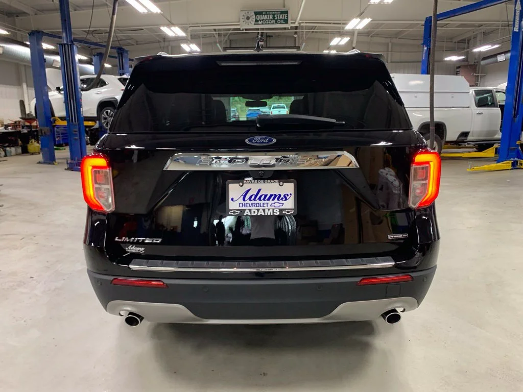 Used 2021 Black Ford Limited image 6