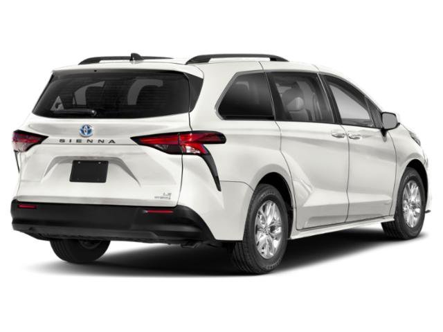 Used 2022 Toyota Sienna LE with VIN 5TDKSKFC8NS064310 for sale in Golden Valley, Minnesota