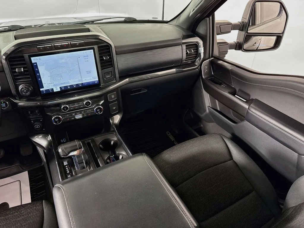Used 2021 Carbonized Gray Metallic Ford XLT image 25