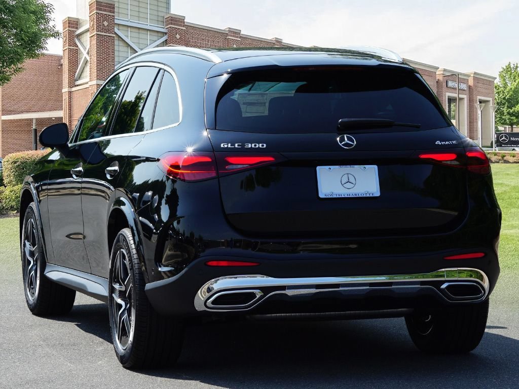 New 2026 Black Mercedes-Benz GLC 300 image 42