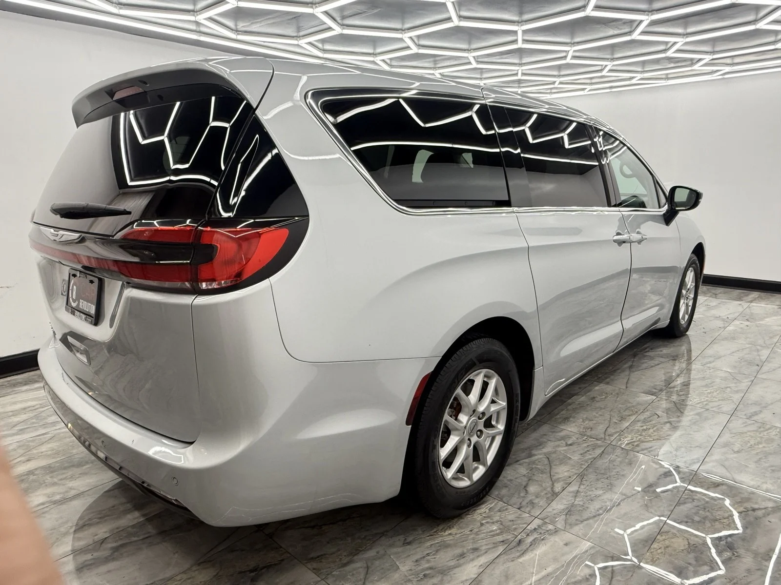Used 2024 SILVER Chrysler Touring L image 9