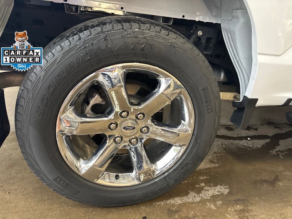 Used 2023 Oxford White Ford XLT image 11