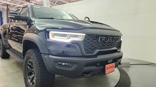 New 2026 Diamond Black Crystal Pearl-Coat Exterior Paint RAM RHO image 26
