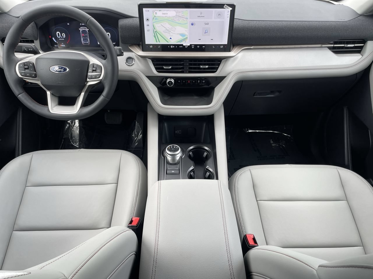 New 2026 Star White Metallic Tri-Coat Ford Active image 14