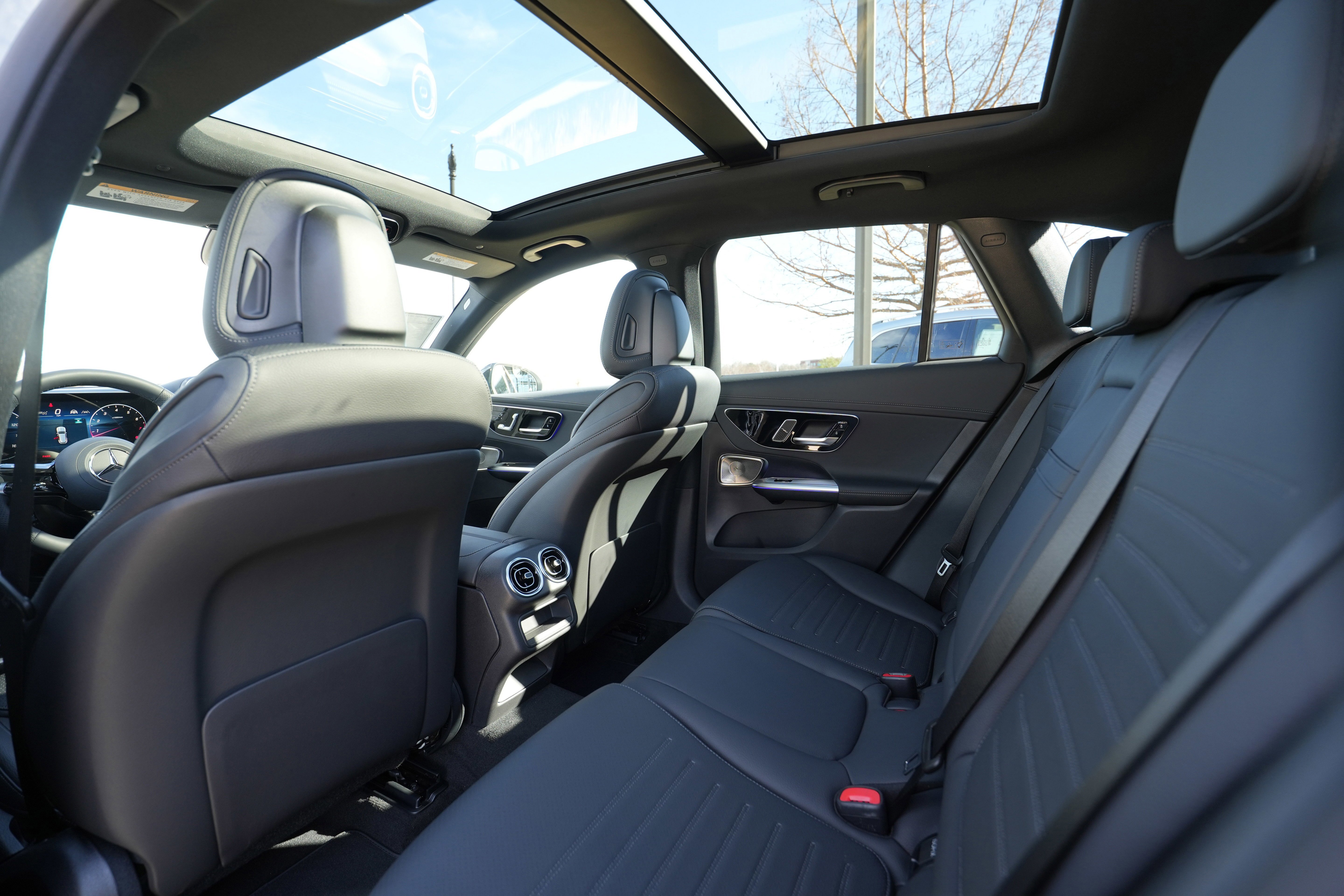 Certified Used 2026 MANUFAKTUR Alpine Gray Mercedes-Benz GLC 300 image 44