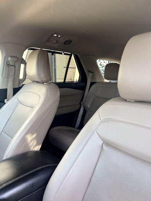 Used 2021 Red Ford Limited image 6