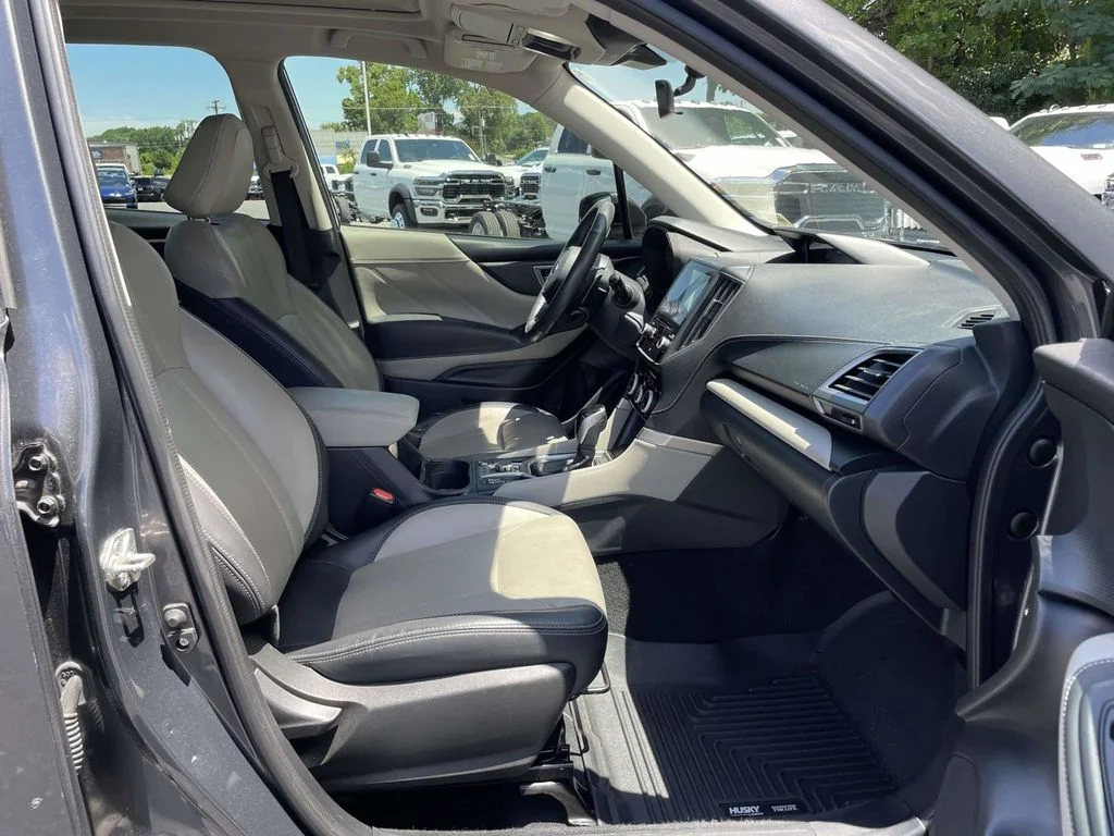 Used 2022 Gray Subaru Limited image 16