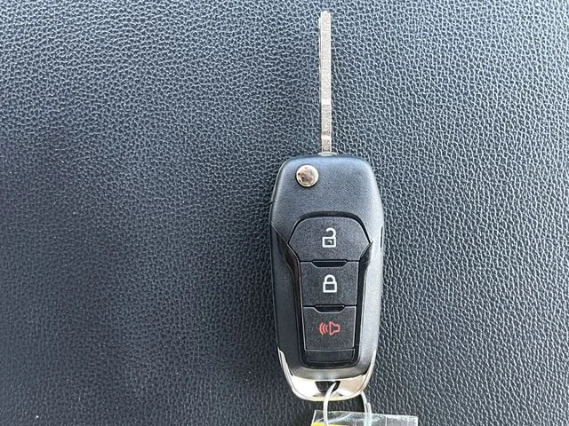 Certified Used 2024 Oxford White Ford XLT image 22