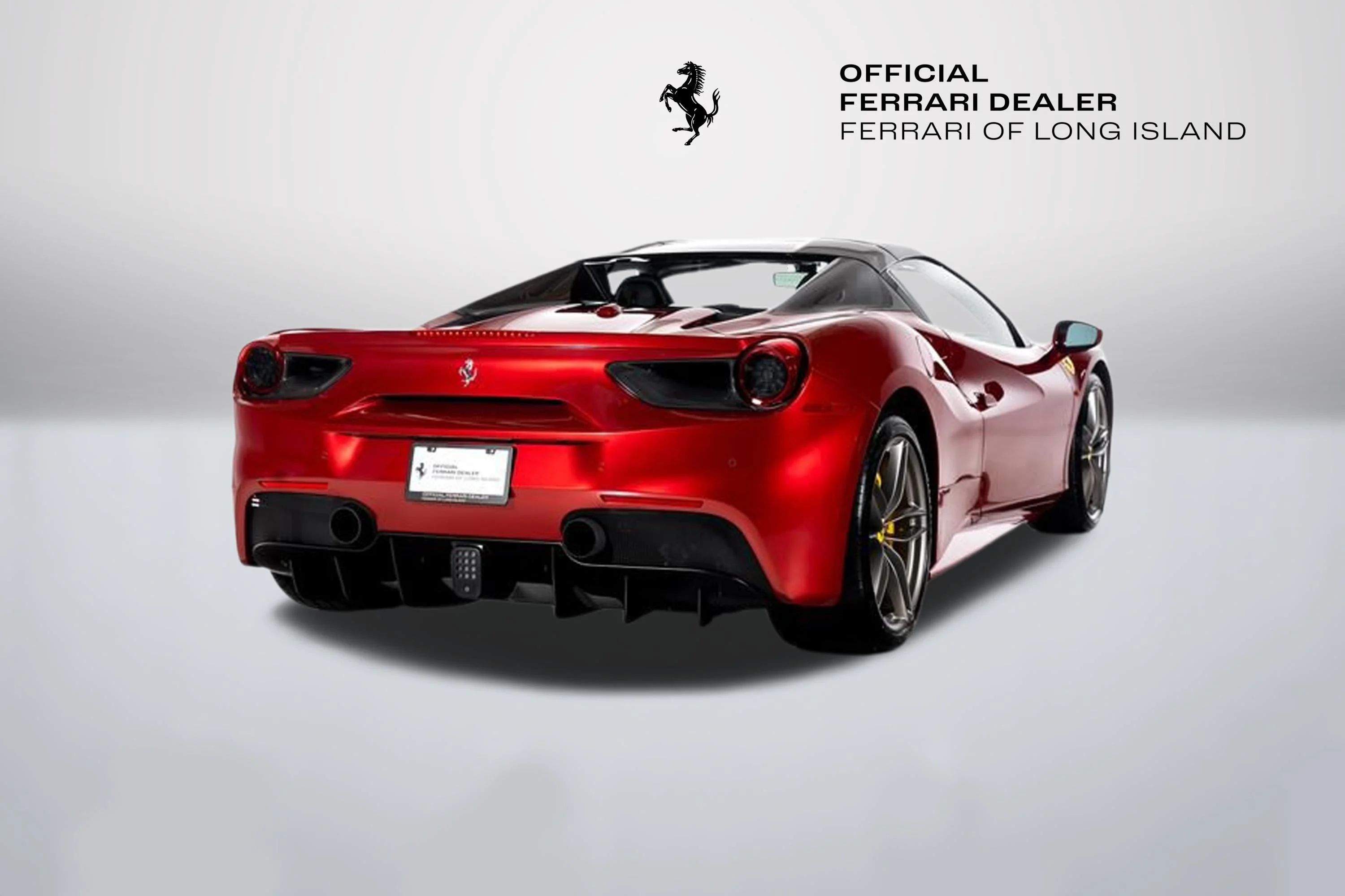 Certified Used 2018 Rosso Fiorano Ferrari  image 11