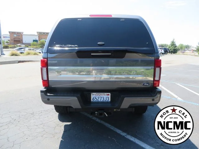 Used 2022 Gray Ford Platinum image 4