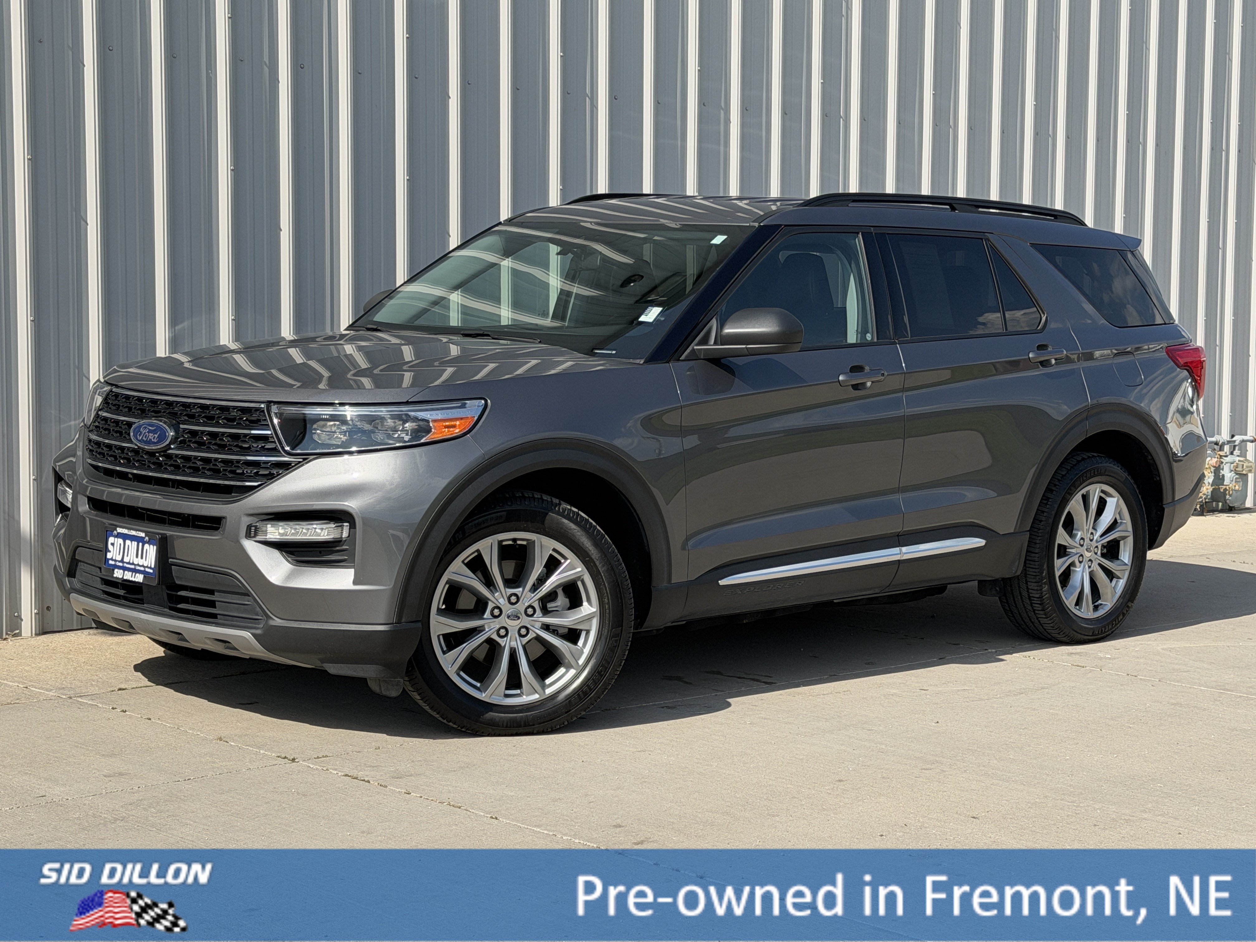 Used 2021 Carbonized Gray Metallic Ford XLT image 1
