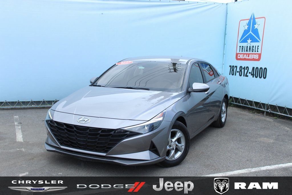2022 Hyundai Elantra SE