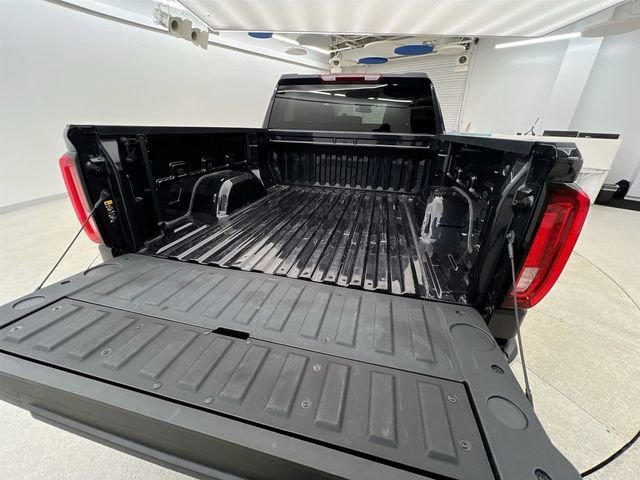 Certified Used 2025 Titanium Rush Metallic GMC SLT image 36