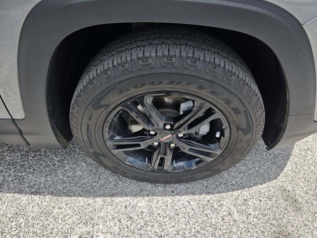 2023 GMC Terrain AT4 - Photo 17