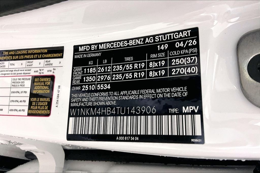 New 2026 Polar White Mercedes-Benz GLC 300 image 12