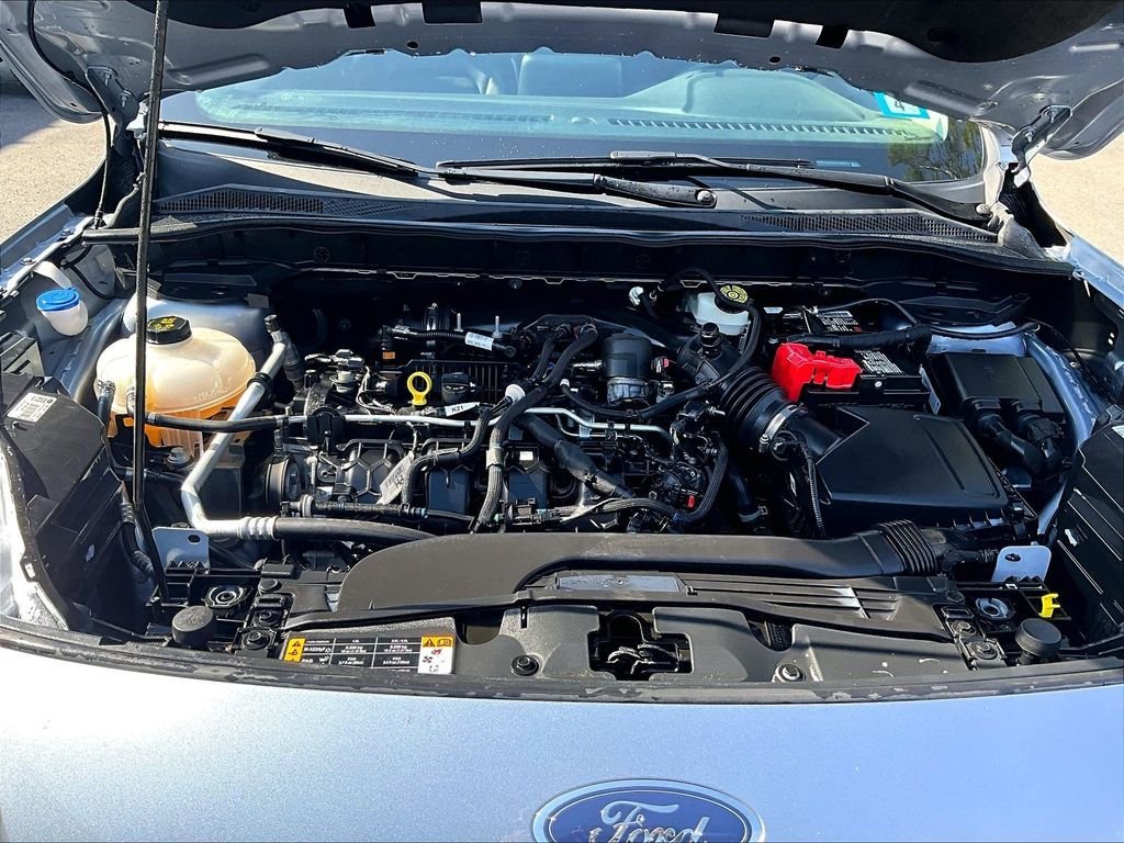 Used 2022 Blue Silver Metallic Ford Titanium image 34