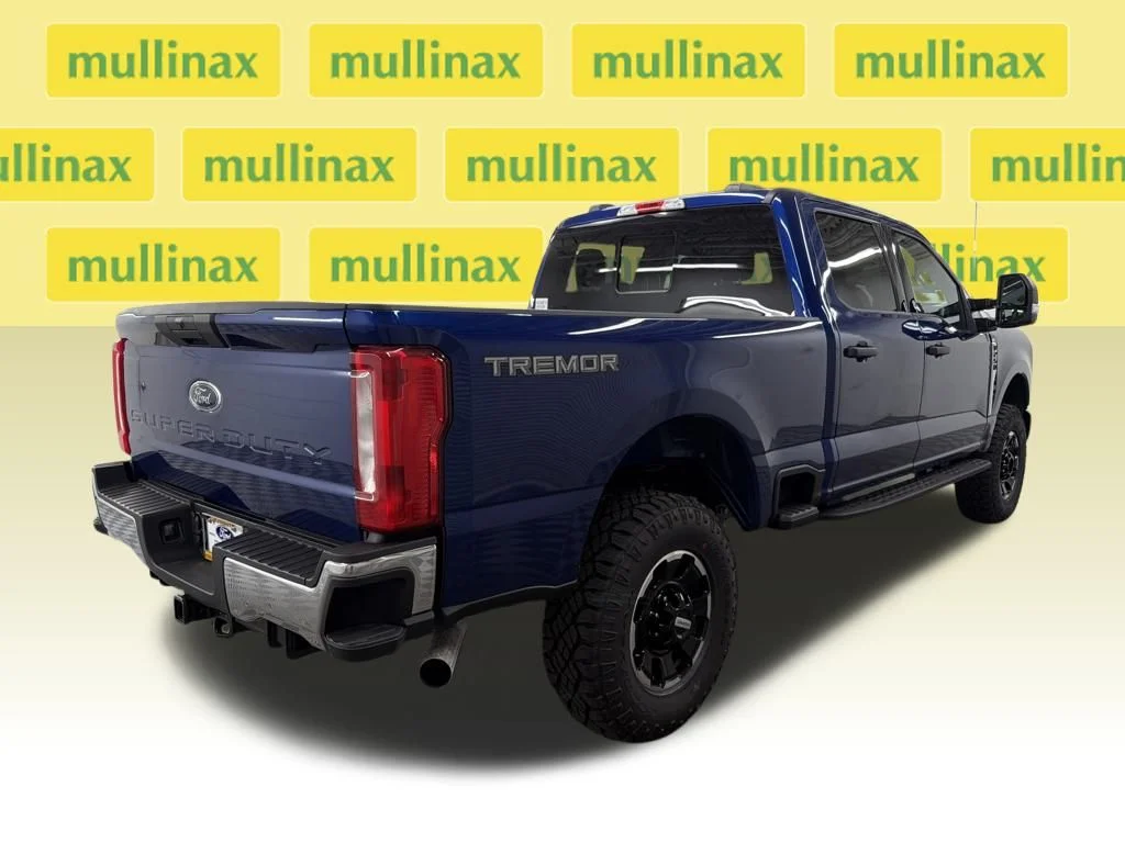 New 2026 Blue Ford XLT Tremor image 3