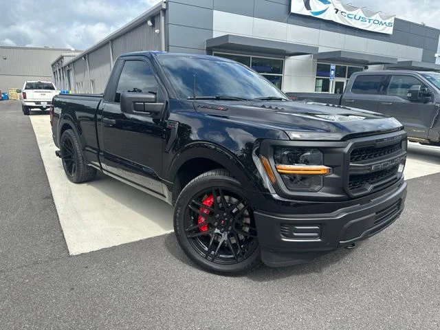 Used 2025 Agate Black Metallic Ford XL image 3