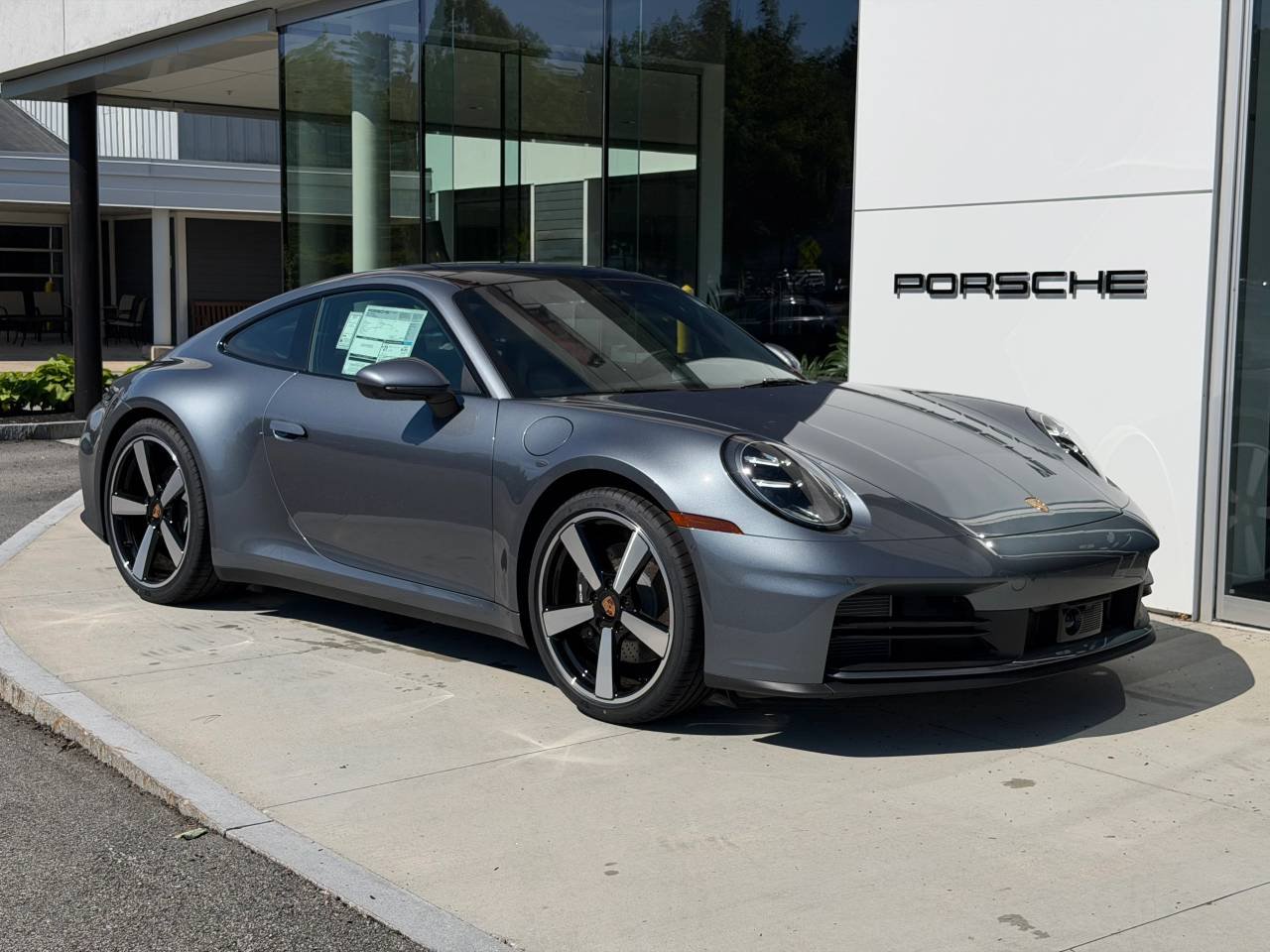 2026 Porsche 911 - Photo 7