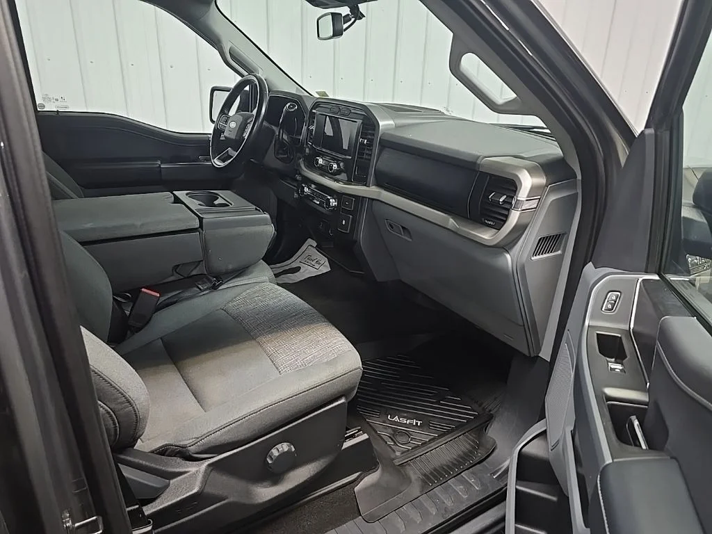 Used 2021 Carbonized Gray Metallic Ford XLT image 19
