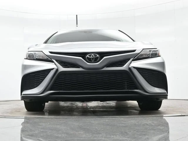 Used 2022 Celestial Silver Toyota SE image 24