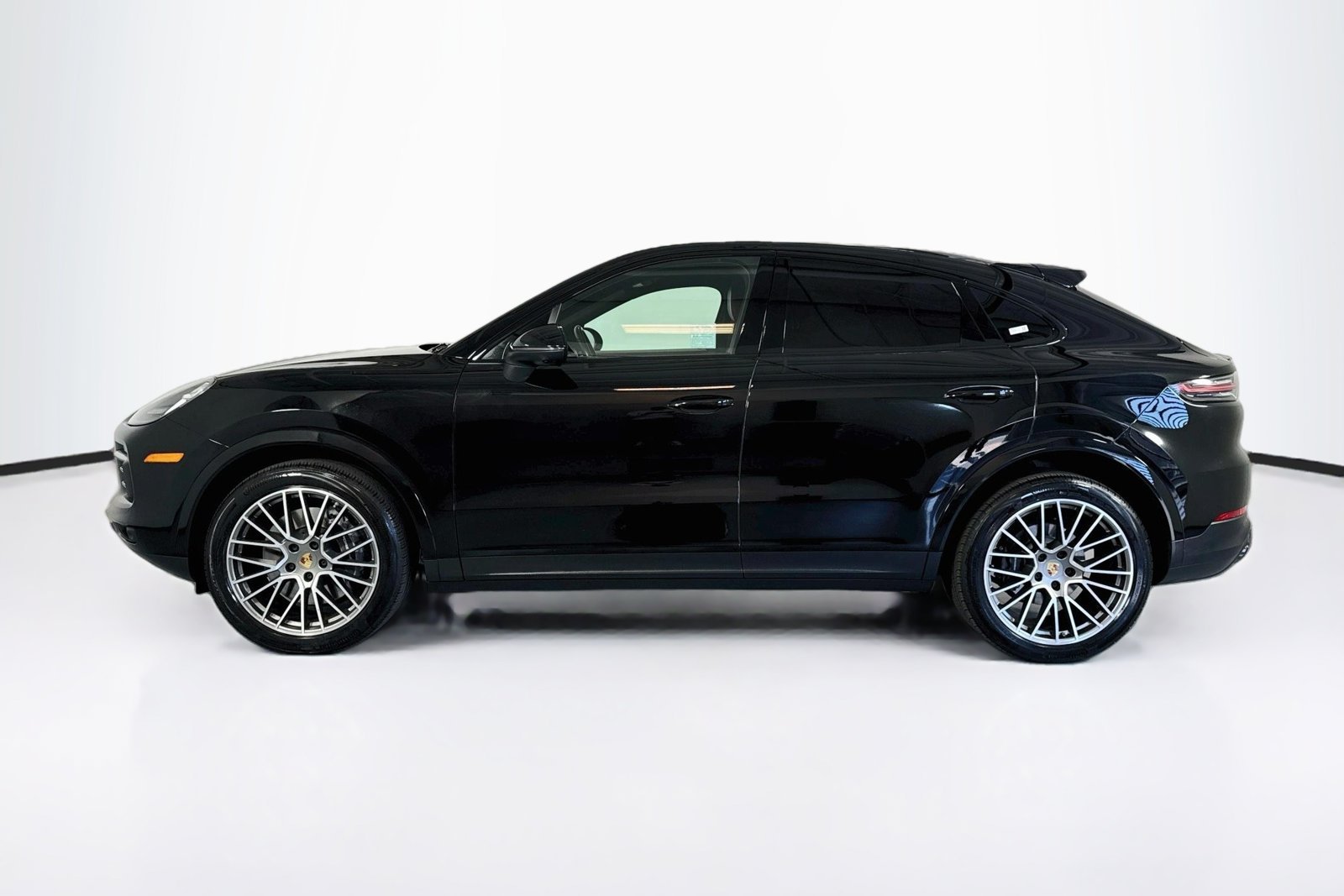 Used 2023 Black Porsche  image 8