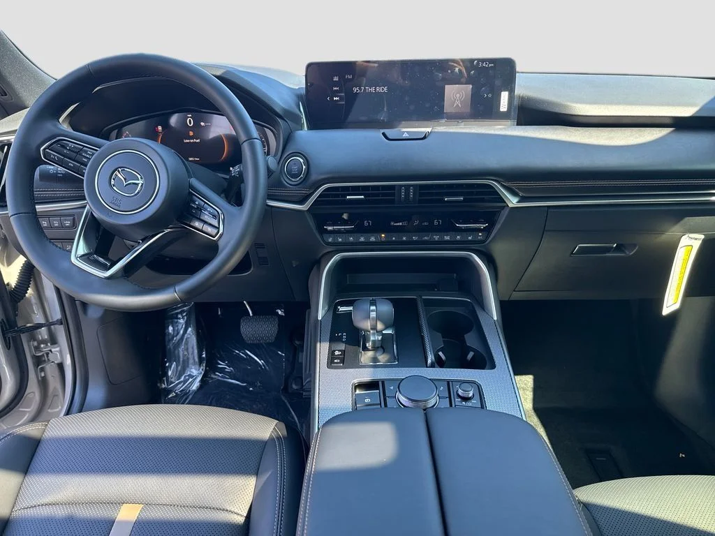New 2026 Platinum Mazda 3.3 Turbo Premium Plus image 20