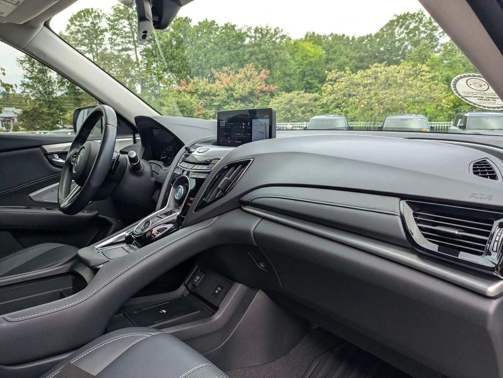 Used 2023 Platinum White Pearl Acura w/Technology Package image 34