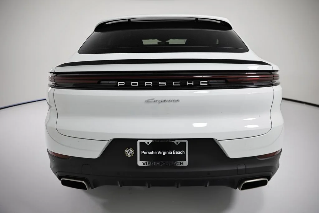 Used 2024 White Porsche  image 6